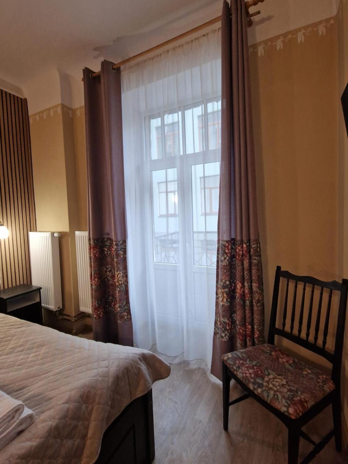 Rigas 20/1 Apartaments Cēsis Exteriör bild