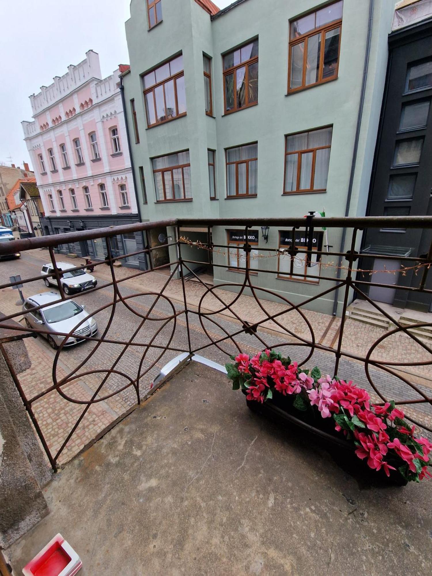 Rigas 20/1 Apartaments Cēsis Exteriör bild